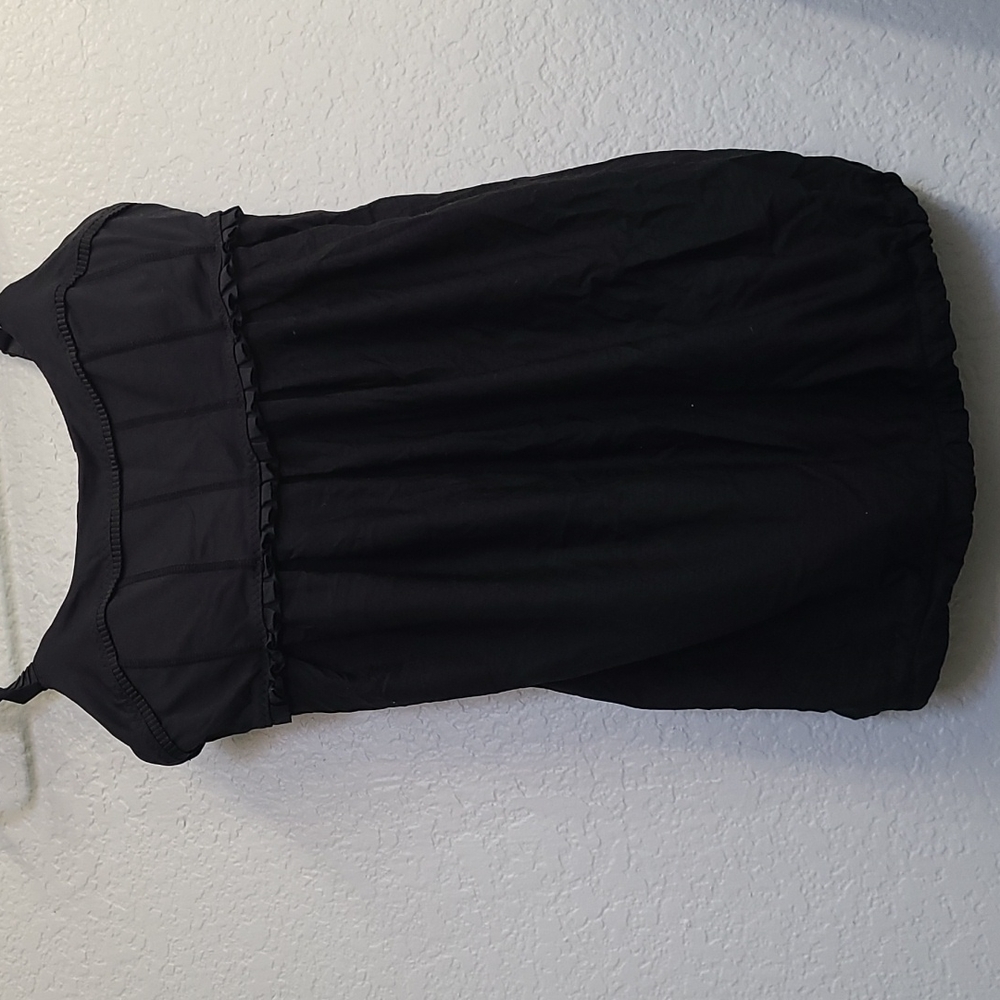 Lululemon - Picture 2 of 5